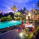 Intan Villa Moding