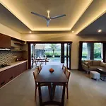 Villa Dewa Dewi 2