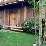 Wooden House Peliatan