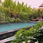 Griya Tropical