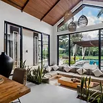 Villa La Freedom By Balisuperhost