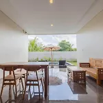 New Private Pool Villa - Villa Dhea Ubud