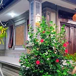 Regina Guest House
