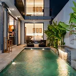 Palm Villa