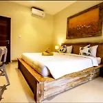 Harmony House: Just Built, 2 Min Ubud Center /1
