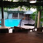 De\'Dalam Standard