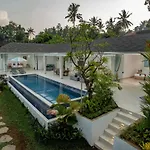 Ar Villa Sayan