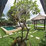 Villa Padi Menari