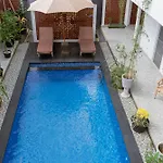 Chaaya Arutala