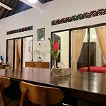 Sari Kembang Villa Ubud 1