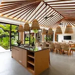 Villa Dream Life By Balisuperhost