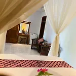 Aura Bisma Guesthouse