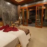 Ubud Paras Villa