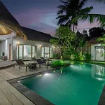 Brand New Luxury 3Br Villa Ethnic Ubud #2