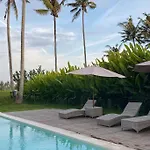 Bondar Villa