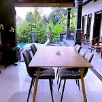 The Lod Villa
