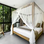 Villa Louise & Hanna By Balisuperhost