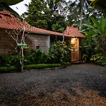 Jelita Villa