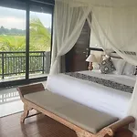 Bayad Anyar - Ubud Bali