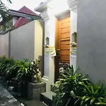 Londo Villa At Londo House