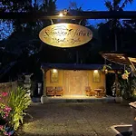 Swarma Villa Ubud Near Sacred Monkey Forest Sanctuary