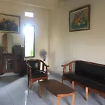 Kenari House
