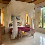 Villa Mangku In Ricefield