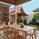 Homayoon Private Villa Ubud