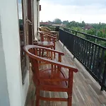 Kenari Diwang