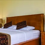 Big Stone House 4 - 6 Min Center And 500M Parq Ubud