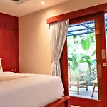 Dersik 1 Bedroom Superior Balinese Style Ju36