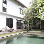 Rumah Putih