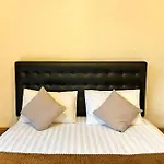 Villa Ras Ubud 2 Bedrooms By Damaresa
