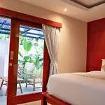 Alankara 1 Bedroom Superior Balinese Style Zn85