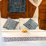 Parvati Retreat Villas