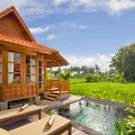 Prameswara 1 Bedroom Wooden Private Pool Villa Zn174