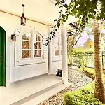 Villa White Crystal Ubud 2 Bedrooms