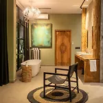 Rouge - Loft Emylia