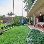 Balinese Antiques Single Level 3Br Villa In Ubud
