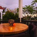 Total Calm, 5 Minutes From Ubud!