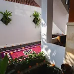 Pure Peace, Only 5 Min To Ubud!