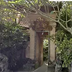 Legong Guesthouse