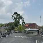 Pondok Jantuk Homestay