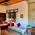 Ishwari 1 Bedroom Deluxe Garden Suite Zn234