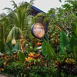 Kahayana Suites