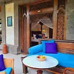 Gitali 1 Bedroom Superior Garden View Zn244