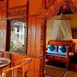 Punita 1 Bedroom Grand Deluxe Garden Zn237