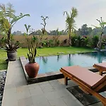 2Br Ubud Private Pool Kitchen
