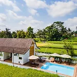 Aura Apartments Ubud
