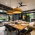 Villa Mimpi By Balisuperhost
